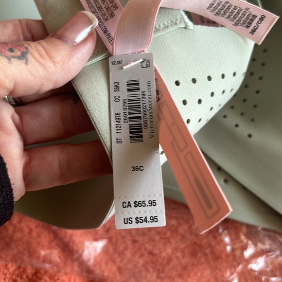 VS VSX bra - green - NWT - Picture 7 of 7